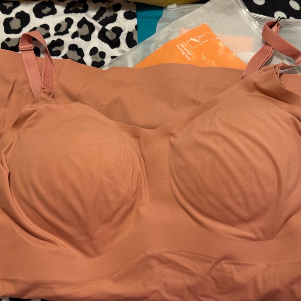 Knix Leakproof Nursing Tank, BNWT, XXXL,Nude/peach